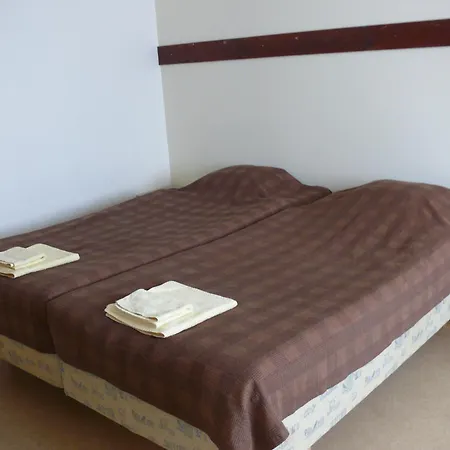 Domusvirrat Hotel 3*