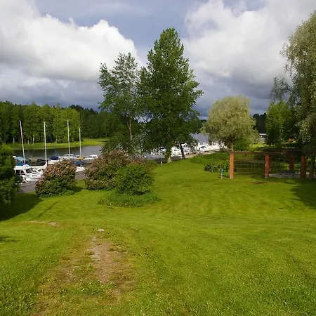 Domusvirrat Hotell Virdois